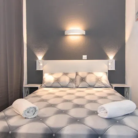 Апартаменти Moderno Con Wifi Gratis *