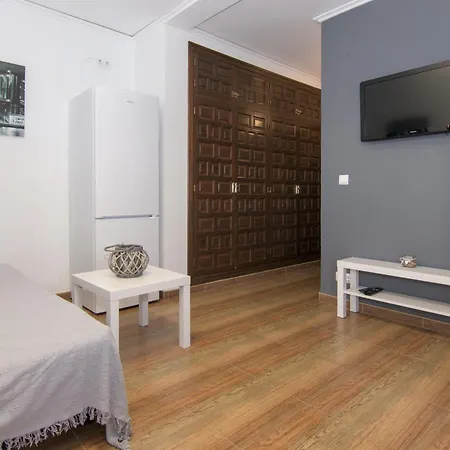 Moderno Con Wifi Gratis Апартаменти